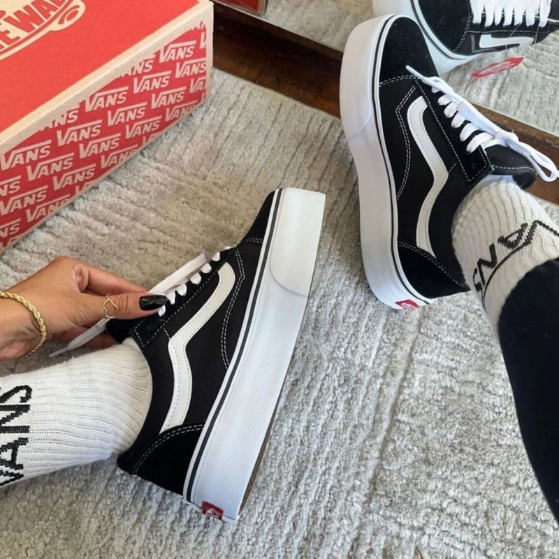 Tênis Vans Old Skool Plataforma Preto com Branco - Premium