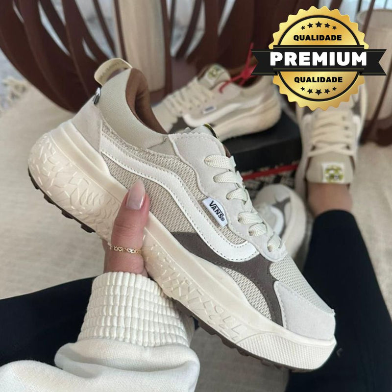 Tênis Vans Ultrarange Branco com Bege - Premium